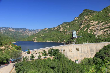 迎國(guó)慶拾級(jí)而上 贊盛世共筑夢(mèng)想